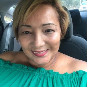 Meet your Posher, Yolanda